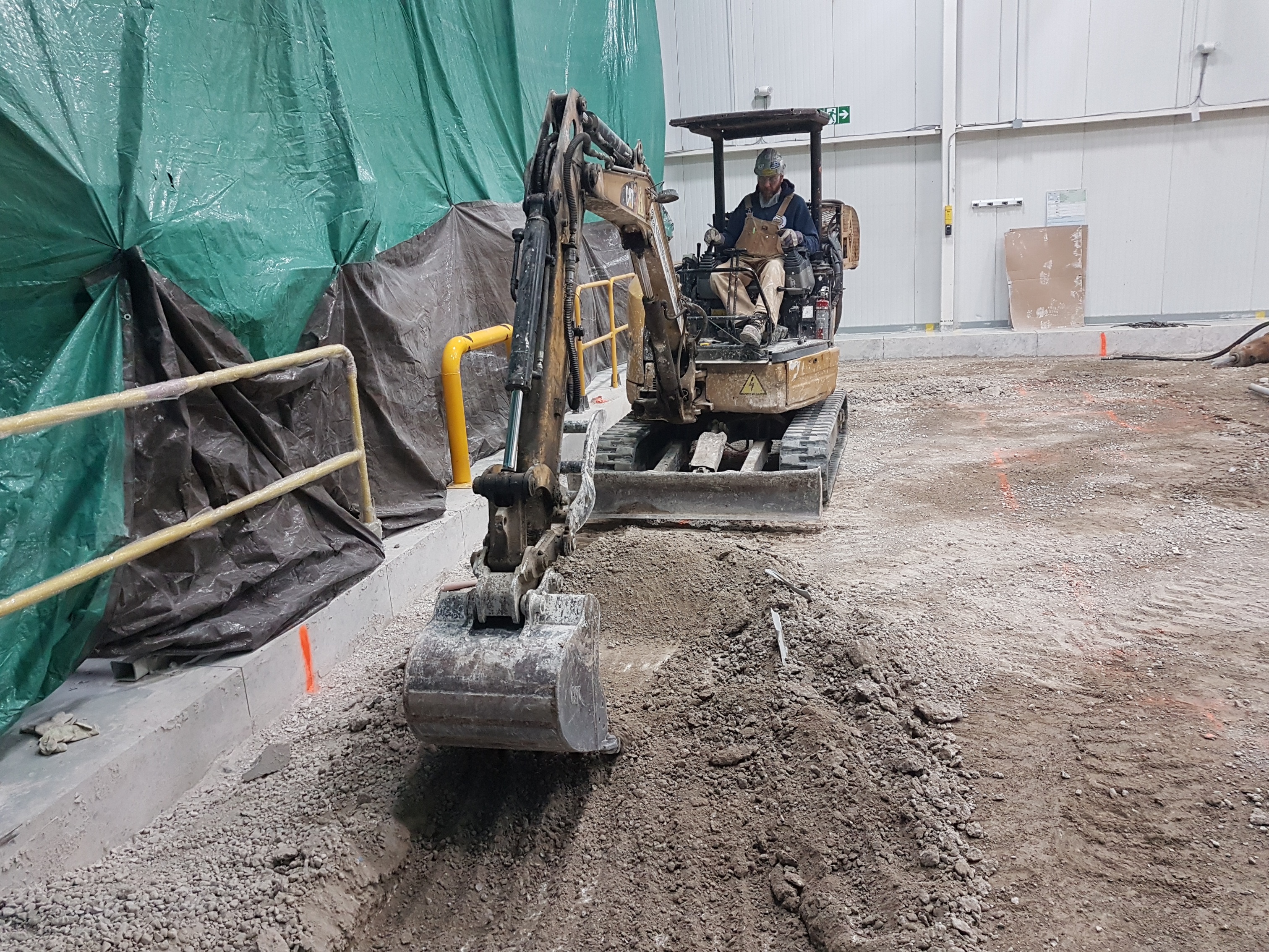 Ontario concrete machine base construction